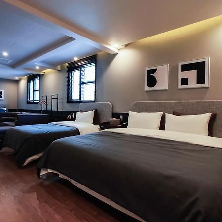 Brown-Dot Hotel Yangjeong Пусан Екстериор снимка