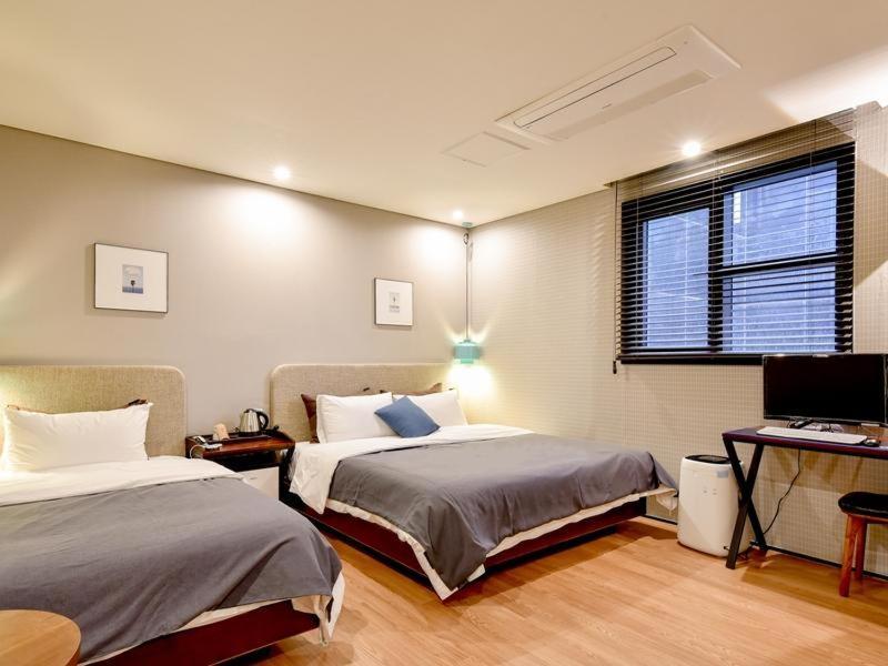 Brown-Dot Hotel Yangjeong Пусан Екстериор снимка