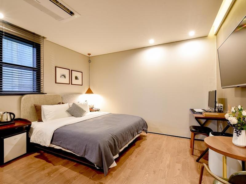 Brown-Dot Hotel Yangjeong Пусан Екстериор снимка