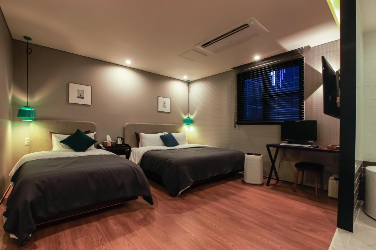 Brown-Dot Hotel Yangjeong Пусан Екстериор снимка